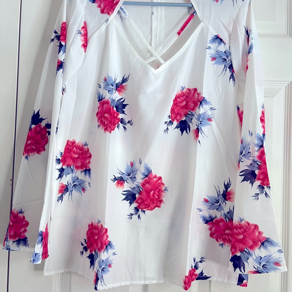 Cute floral top